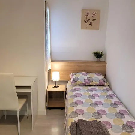 Bed&bcn Forum Sant Adria de Besos